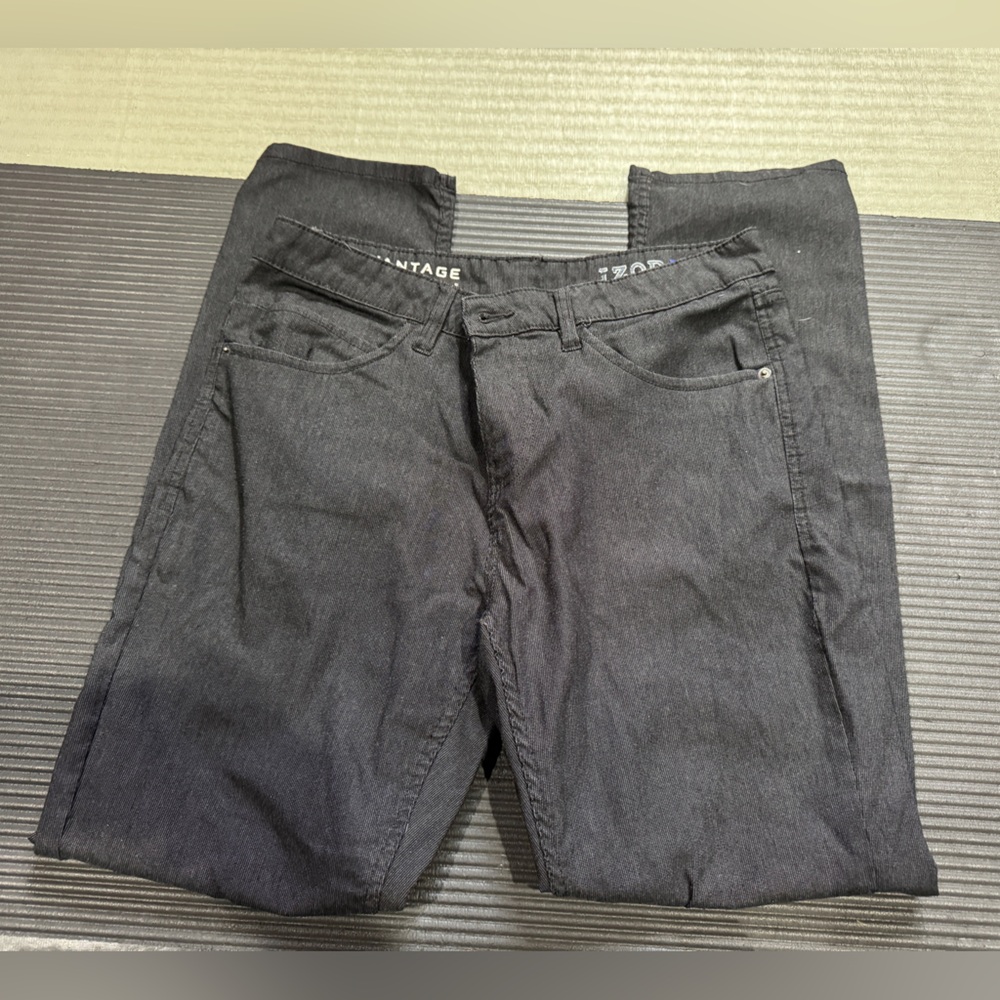 Men’s IZOD Advantage performance Straight fit size 32 x 32 pants